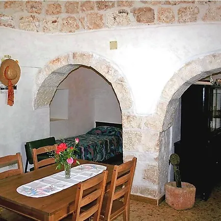 I Trulli Di Tata Holiday home *